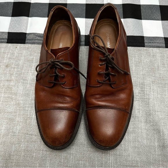 Johnston & Murphy Tabor Cap Toe - Picture 2 of 11